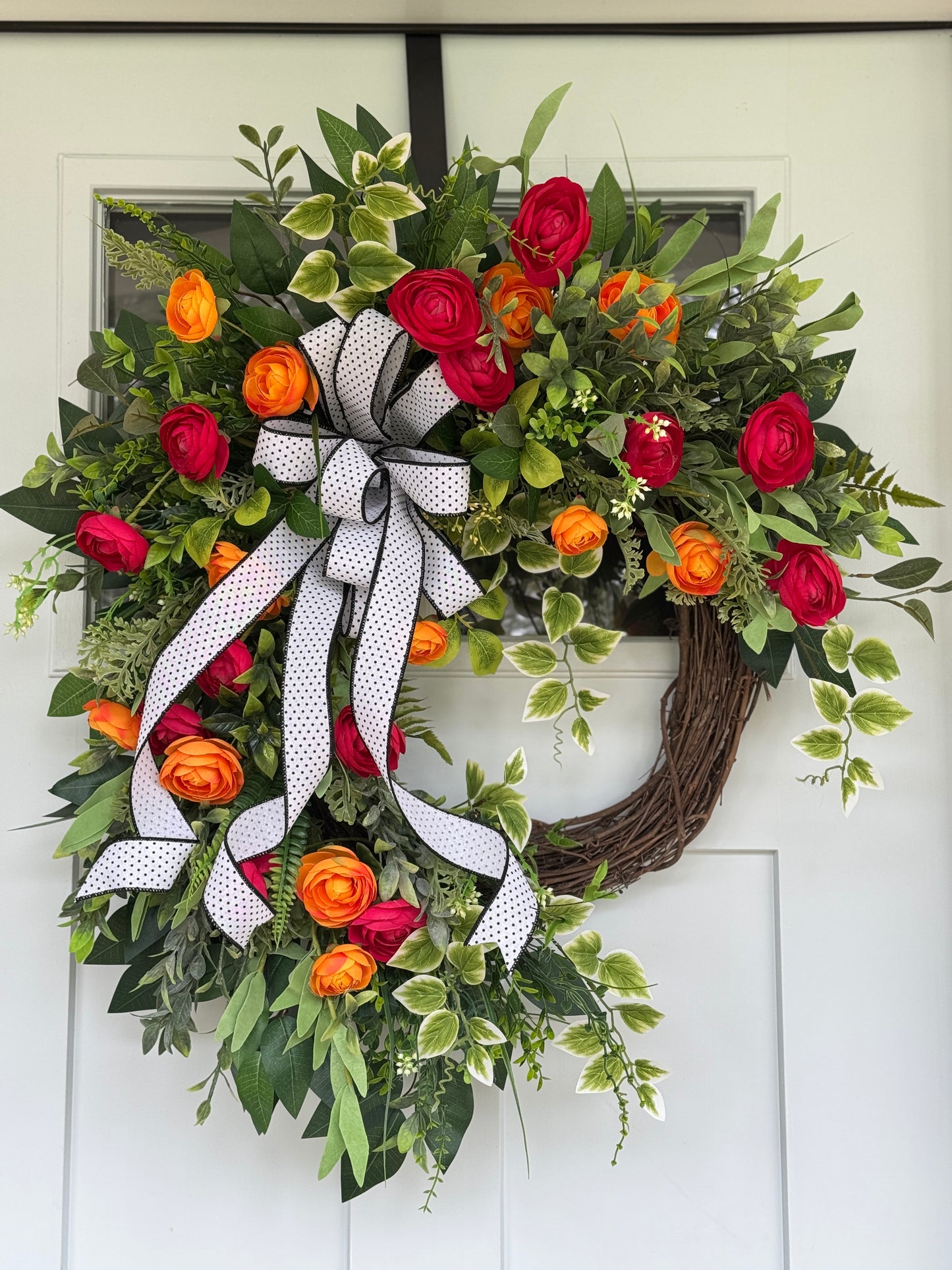 Vibrant Ranunculus Floral Wreath