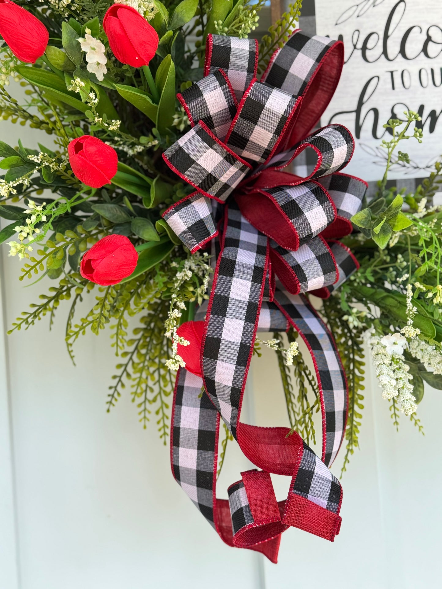 Red Tulip Welcome To Our Home Wreath