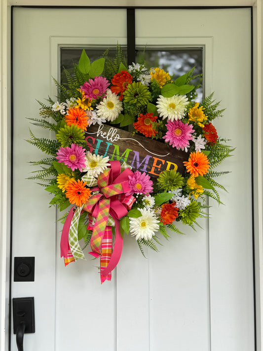 Vibrant Summer Daisy Floral Wreath
