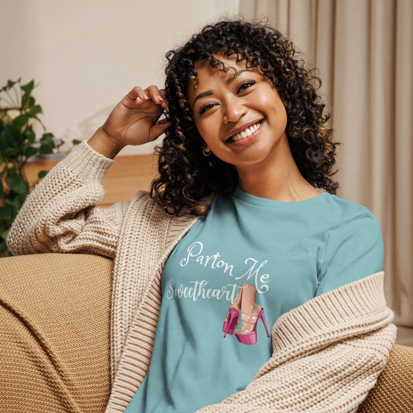 Parton me Women's Relaxed T-Shirt
