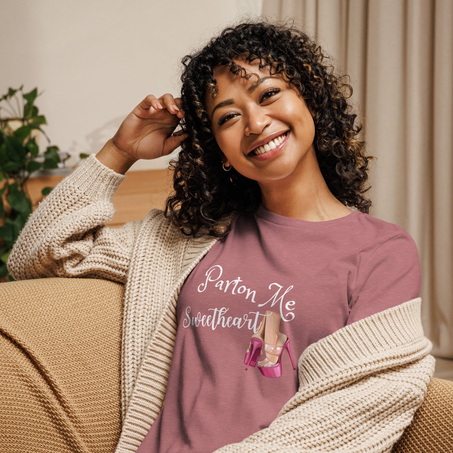 Parton me Women's Relaxed T-Shirt