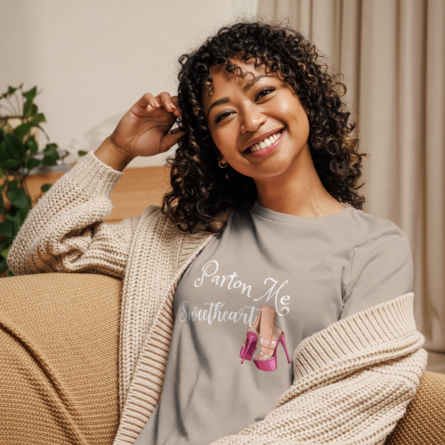 Parton me Women's Relaxed T-Shirt